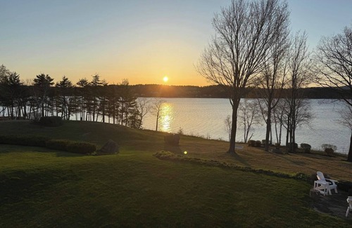 South Down Shores House | Charming 2-bedroom townhome in gated community near Lake Winnipesaukee!