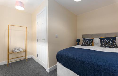 Wallasey House | Charming 2-Bedroom Townhouse in Wallasey