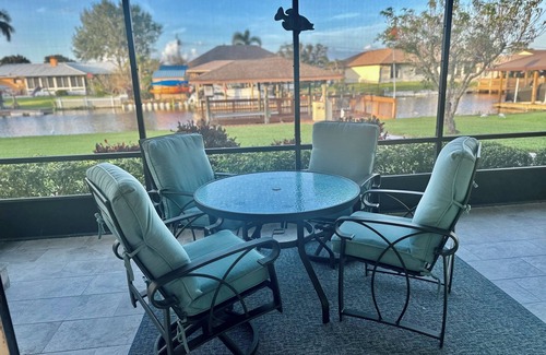 Lake Placid House | Charming 2-bedroom house with AC, WiFi on canal with Lake June access!