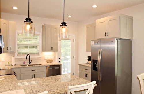 Scottsville Cottage | Charming 2-bedroom cottage near Barren River Lake
