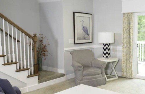 Lackey Resort | Charming 2-bedroom resort with AC, WiFi in fabulous Williamsburg Come Relax