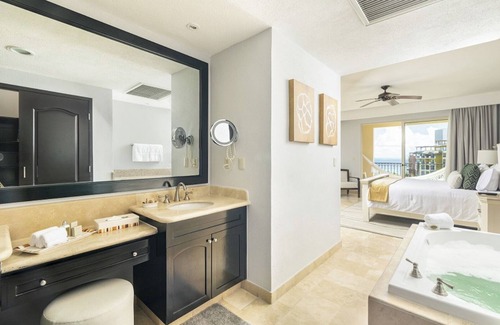 Punta Sam Resort | Charming 2-bedroom villa all-inclusive package at Villa Del Palmar Resort Cancún