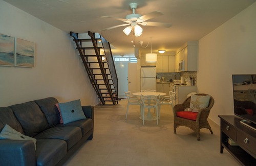Dorado del Mar Villa | Charming 2-bedroom villa in amazing Dorado steps from the beach