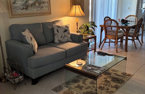 Venice Villa | Charming 2-bedroom villa in beautiful Venice with AC, WiFi