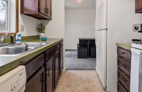 Des Moines House | Charming 2 bedrooms with sofa bed townhome wonderful place in Des Moines area