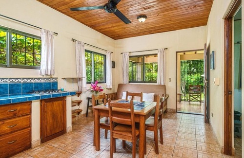 Junquillal Villa | Charming 2BDR beach house