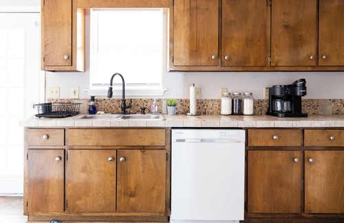 Mobile Apartment | Charming 2BR Retreat Pets Welcome!