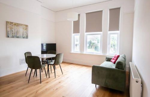 St Leonards-On-Sea Apartment | Charming 2br Sanctuary St Leonards On Sea - Flat 4