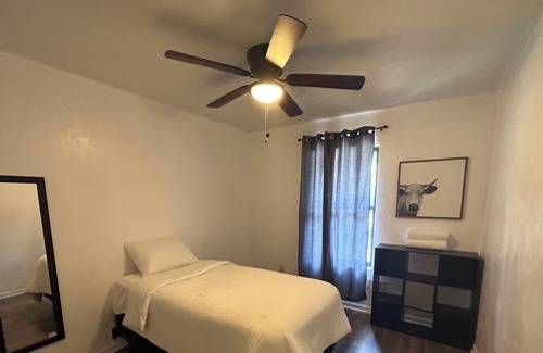 Tallahassee Villa | Charming 3/2: Cozy & Convenient