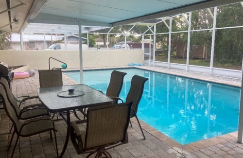 Sebring House | Charming 3/2 pool Sebring Home