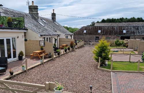 Norham House | Charming 3 bed pet friendly cottage , Norham ,berwick upon tweet Northumberland