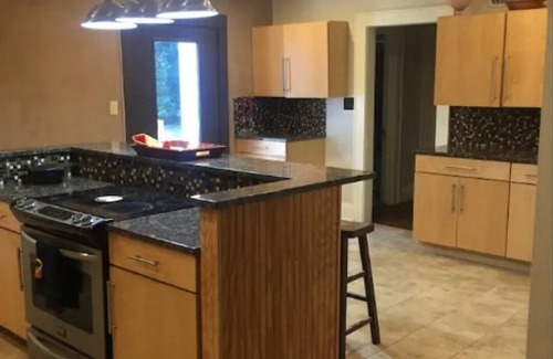 Mooresville House | Charming 3 bdrm in Mooresville