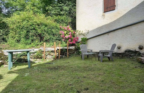 Escot Cottage | Charming 3 Bed Béarnaise house - Minutes from hiking spots !