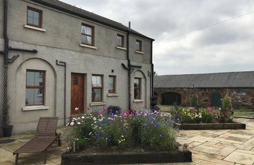 Craigavon House | Charming 3-bed Cottage Moira - Hillsborough