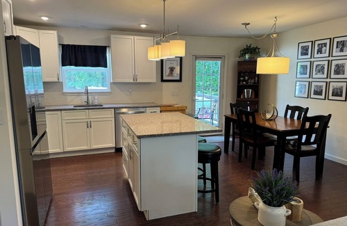 Geyser Crest House | Charming 3-bedroom house in Saratoga Springs close to The Race Track and SPAC