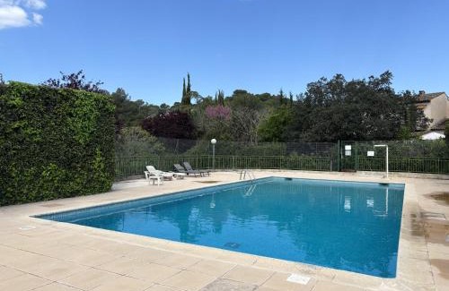 Mougins Villa | Charming 3-Bed Villa in Mougins near Cannes