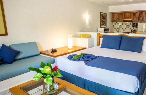 Puerto Vallarta Resort | Charming 3-bedroom villa with WiFi and AC in brilliant Puerto Vallarta.