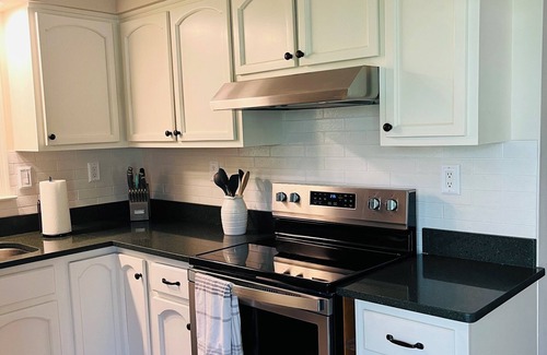 Rio House | Charming 3-bedroom Hallmark Home Away From Home