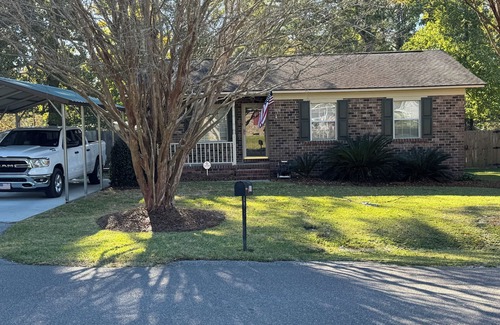 Moncks Corner House | Charming 3-bedroom house within a mile of lake access in Moncks Corner