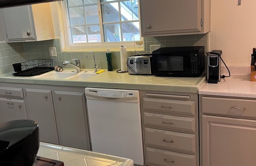Goleta House | Charming 3-bedroom house in wonderful Santa Barbara