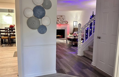 Winston - Salem House | Charming 3-bedroom townhome with WiFi and AC in Winston-Salem