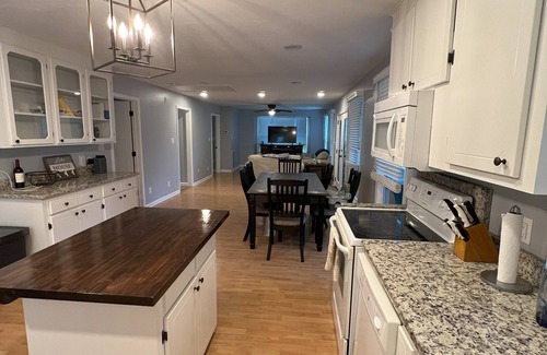 Chapin House | Charming 3-bedroom 2.5 bath house on the Beautiful Lake Murray with Dock