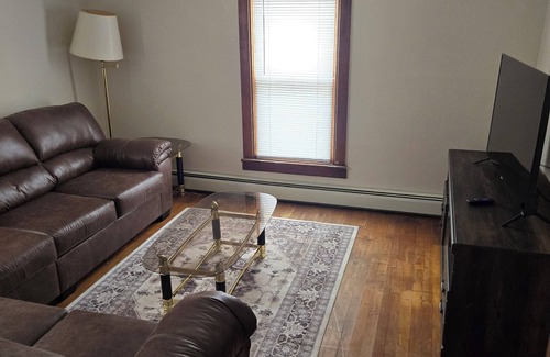 Bessemer Apartment | Charming 3-bedroom apartment with WiFi and AC in Bessemer