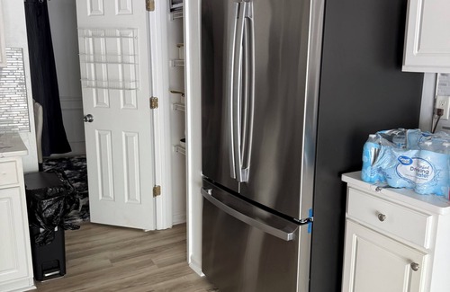 Buford House | Charming 3-bedroom building with WiFi, AC in brilliant Buford