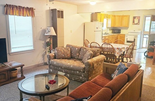 South Casco Cabin | Charming 3-bedroom cabin in Casco with Sebago Lake access and a dock.