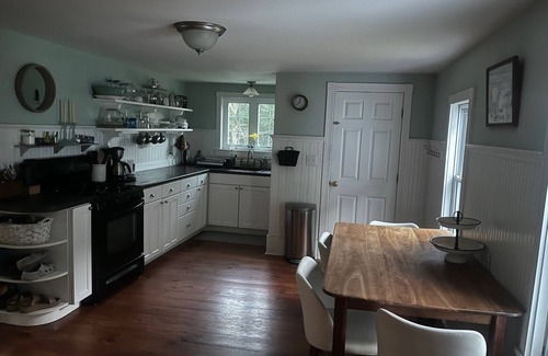 Phippsburg Other | Charming 3-bedroom farmhouse in fabulous Phippsburg!