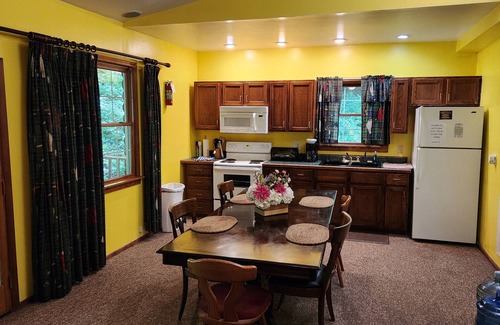 Fishs Eddy House | Charming 3-bedroom house with AC and WiFi in serene Fishs Eddy