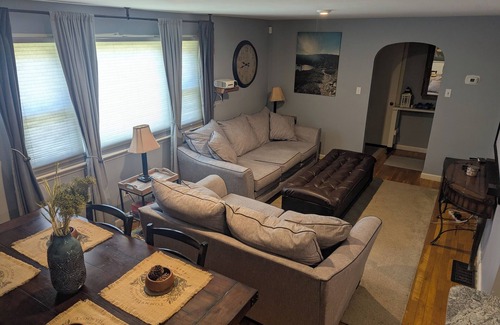 Rutherford House | Charming 3-bedroom home 11 minutes from Hershey Park
