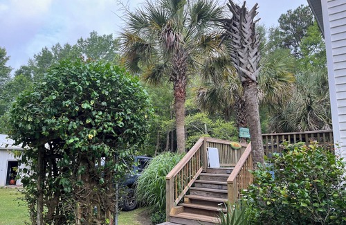 Holly Ridge House | Charming 3-bedroom house in welcoming Holly Ridge with WiFi, AC. Pet friendly