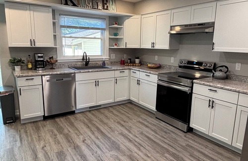 Janesville House | Charming 3-bedroom house in Janesville with AC, WiFi