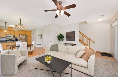 West Seventh House | Charming 3-bedroom house in Saint Paul with AC, WiFi