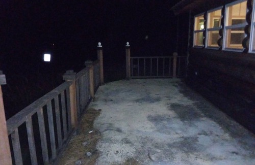 McCormick House | Charming 3-bedroom house in McCormick on the lake,has it's own private dock