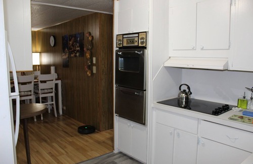 Buena Vista House | Charming 3-bedroom home with WiFi, AC in lovely Holiday