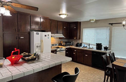 South San Jose House | Charming 3-bedroom house with AC and WiFi in tranquil San Jose