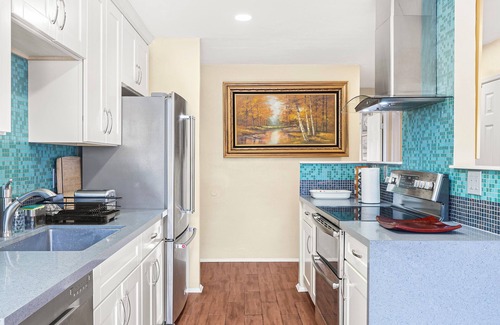 Fremont House | Charming 3-bedroom house with WiFi and AC in lovely Fremont