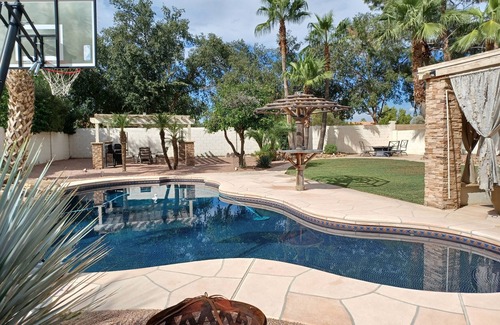 Windhaven House | Charming 3-bedroom house with pool , WiFi, AC in fantastic Gilbert