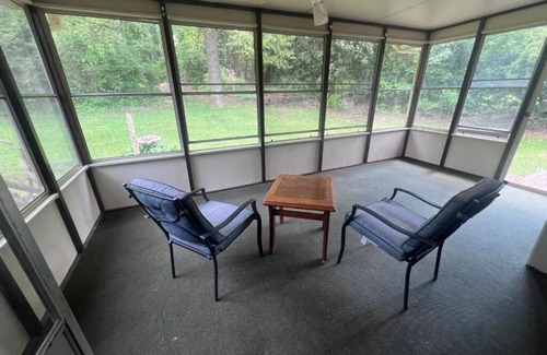 Lilburn House | Charming 3-bedroom house with AC, WiFi in lovely Lilburn