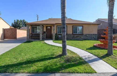Norwalk House | Charming 3-bedroom house with WiFi, AC in nice Norwalk between LA/Orange County