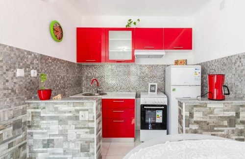 Cara House | Charming 3-bedroom house in Croatian nature with a view and right by the sea