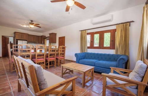 Pichilingue House | Charming 3-bedroom house with AC, WiFi in wonderful La Paz