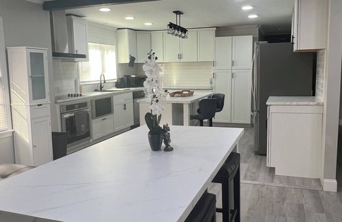 Bruce House | Charming 3-bedroom house with WiFi in cool Bruce
