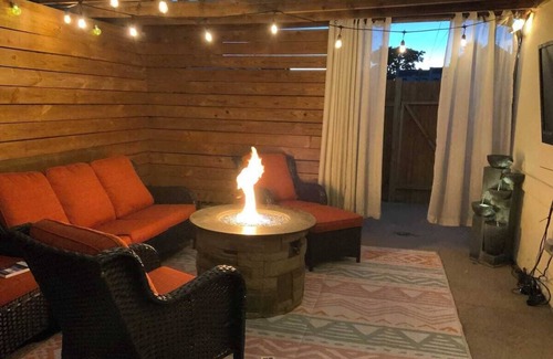 Baker House | Charming 3-bedroom House in Trendy South Broadway Neighborhood