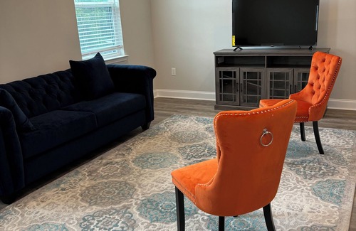 Kenner - Louis Armstrong International Airport House | Charming 3-bedroom house in fantastic Kenner with WiFi, AC