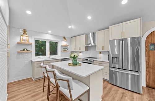 West End House | Charming 3-bedroom house, 10 min to Pinehurst No.2