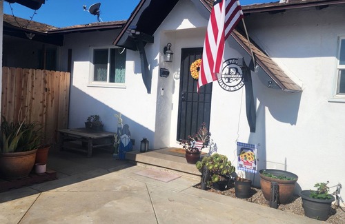 Oxnard House | Charming 3-bedroom house in fabulous Oxnard with WiFi