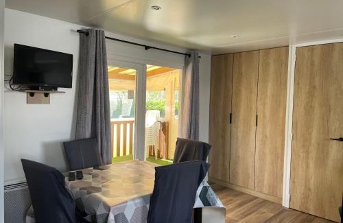 Les Mathes House | Charming 3-Bedroom Mobile Home in Les Mathes, France